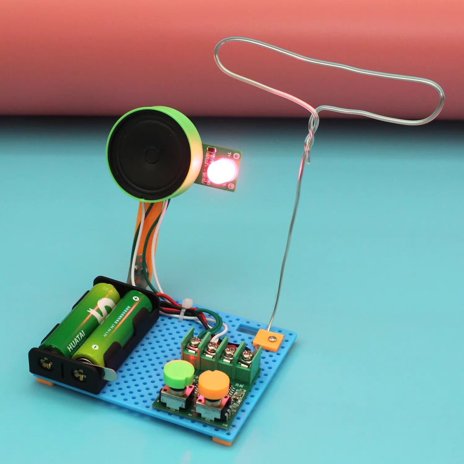 Kit de Radio FM Retro DIY sin  - Diy Electronics Projects For Students reseña y precio